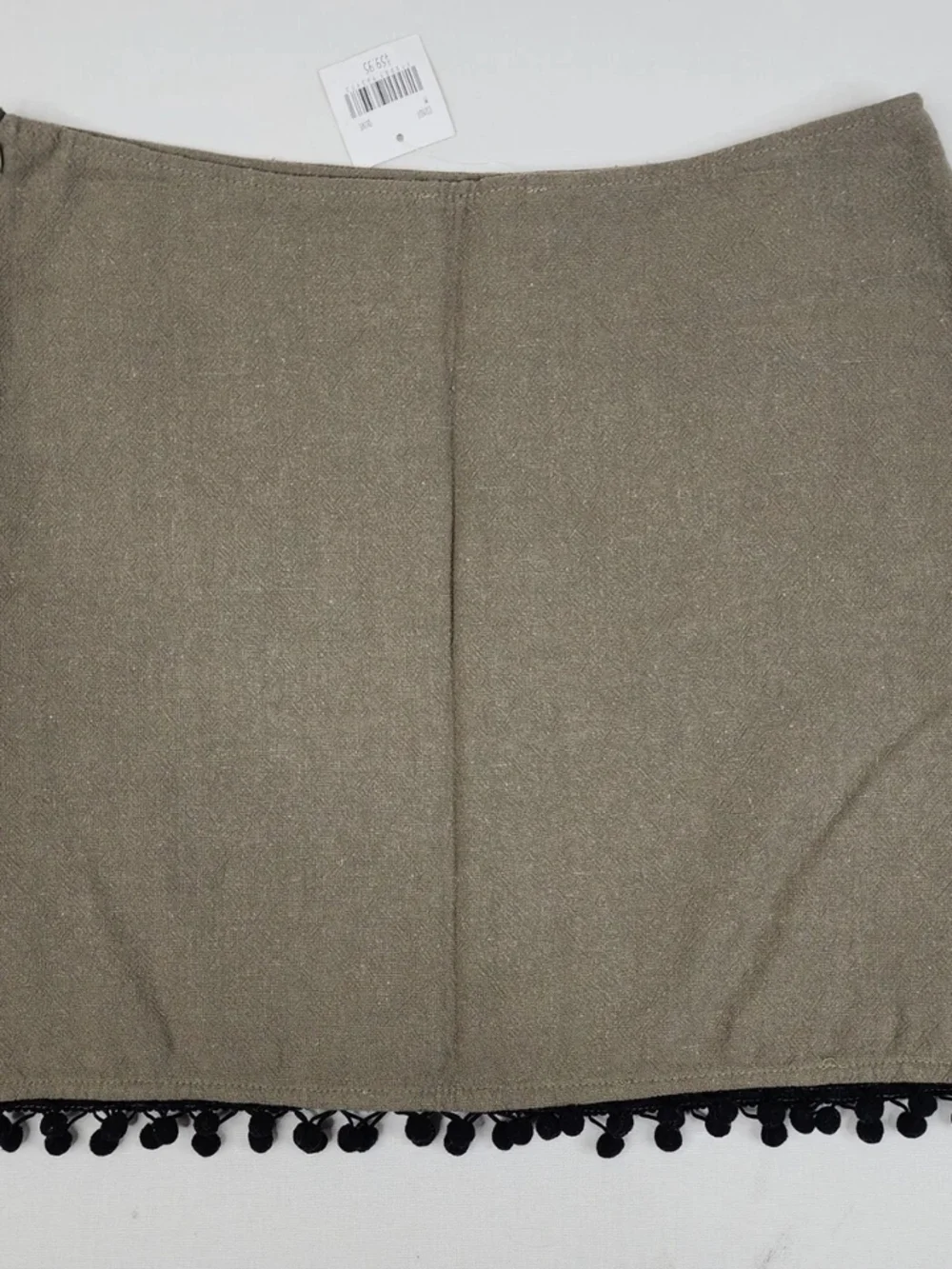Alt'rd State Embroidered Floral Boho Skirt Size Med - Large